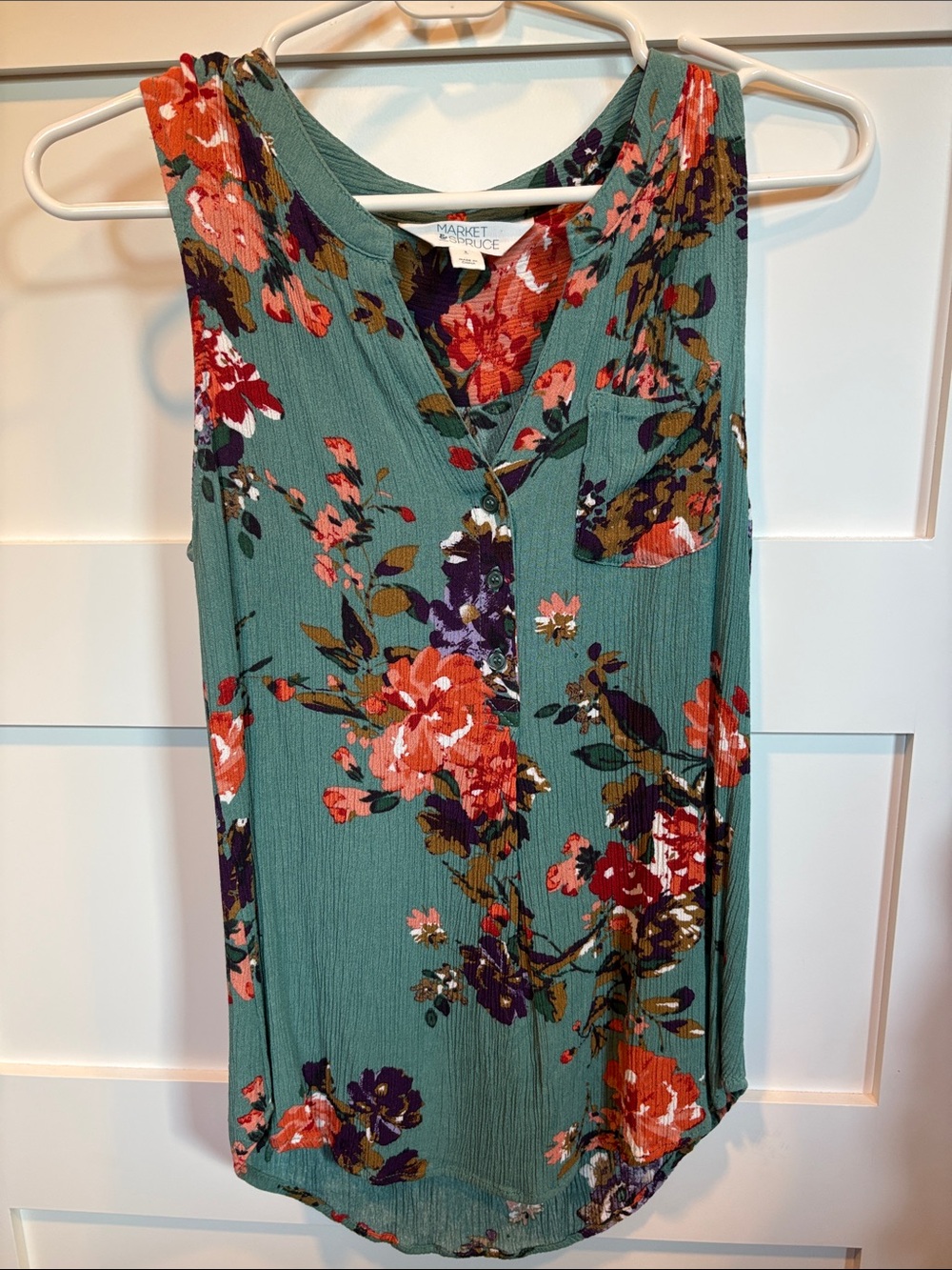 Market & Spruce Teal Floral Scoop Neck Tank with Pocket